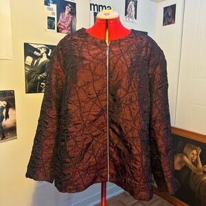 TEXTURED BURGUNDY JACKET